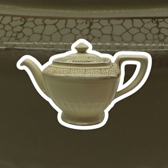 Hall Ceramic Vintage Hollywood Teapot Warm Yellow and Gold Hall 0118S 6 Cup MCM - Picture 3 of 16